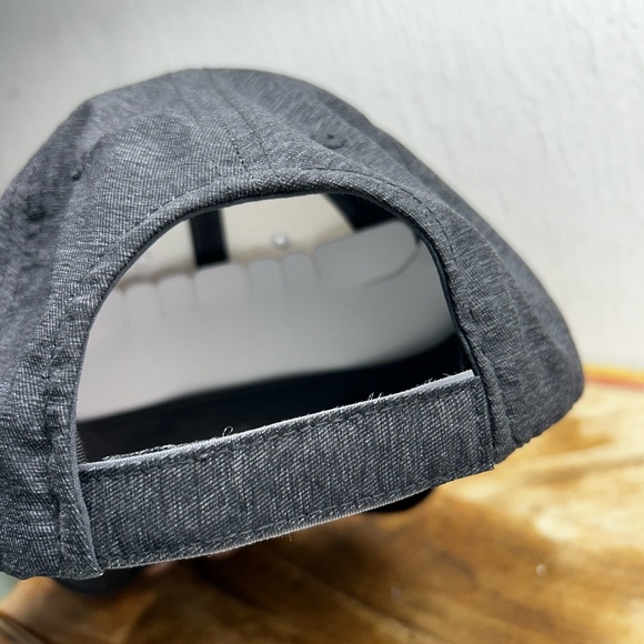 NWOT Michigan Wolverines Blue/White/gray
Adjustable Strap-back Hat - Picture 4 of 9